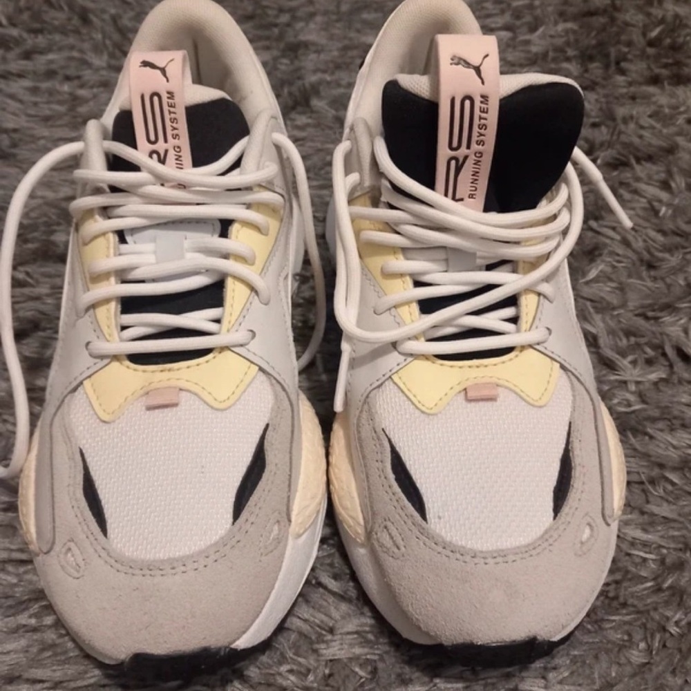 Puma RS-X3 White and Cream Sneakers